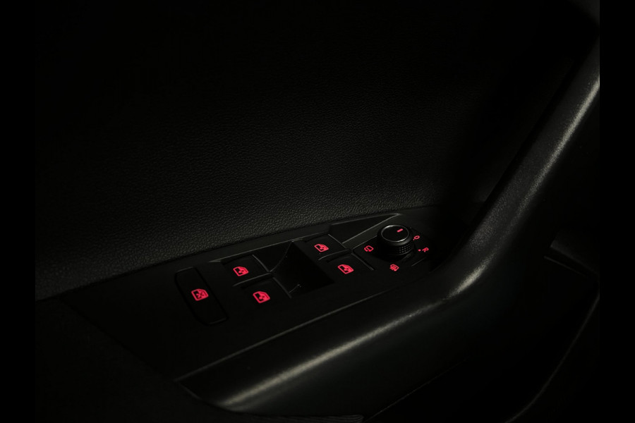 Volkswagen Polo 1.0 TSI Highline | ACC | CarPlay | Camera