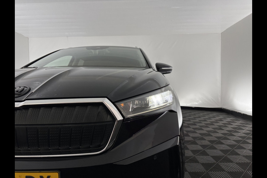 Škoda ENYAQ iV 60 [ 3-Fase ] {SOH-87%} (INCL-BTW) *LEATHER-FABRIC | FULL-LED | ADAPTIVE-CRUISE | BLINDSPOT | DIGI-COCKPIT | CAMERA | KEYLESS | NAVI-FULLMAP | AMBIENT-LIGHT | ECC | HEATED-COMFORTSEATS | DAB+ | PDC | 20''ALU*