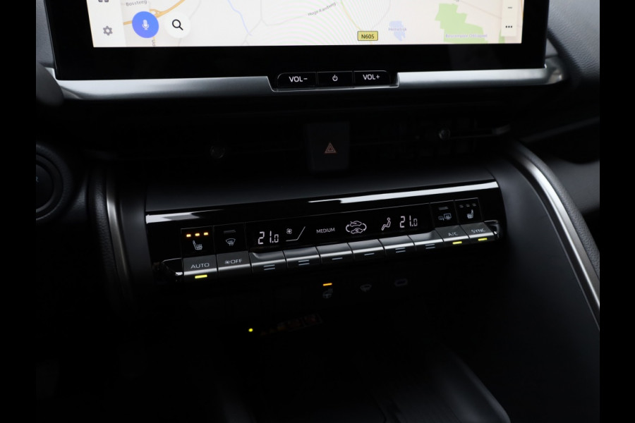 Toyota C-HR 2.0 PHEV 220 Dynamic | Bi-Tone | Dodehoek | Stuurwielverwarming