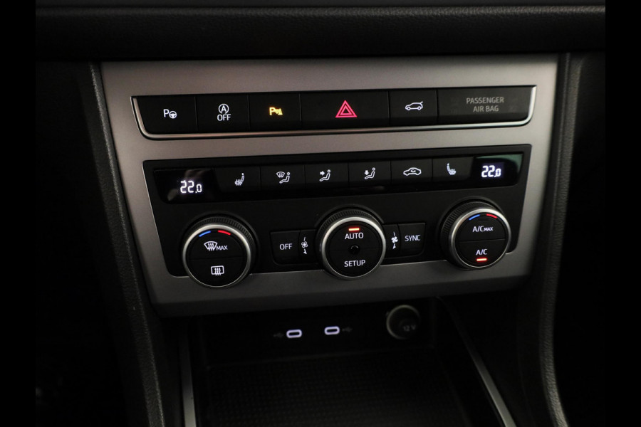 Seat Ateca 1.5 TSI FR Business Intense 150 PK  DSG | Achteruitrijcamera | Cruise control | Keyless entry/start