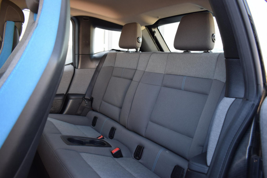 BMW i3 Basis iPerformance 94Ah 33 kWh | SOH: 86,6 % | Camera | Stoelverw. | ACC | 19" LM