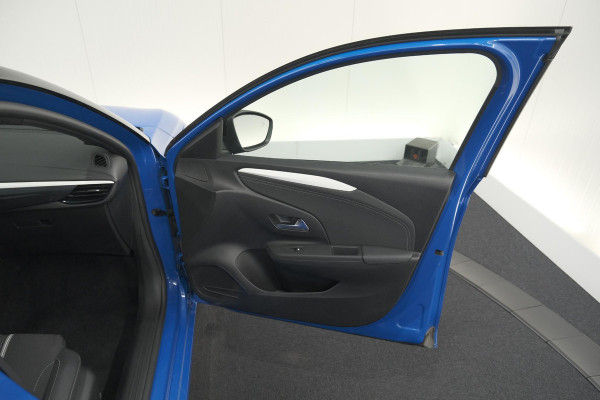 Opel Corsa Turbo 100 GS | Navigatie | Camera | Dodehoekdetectie | Apple Carplay