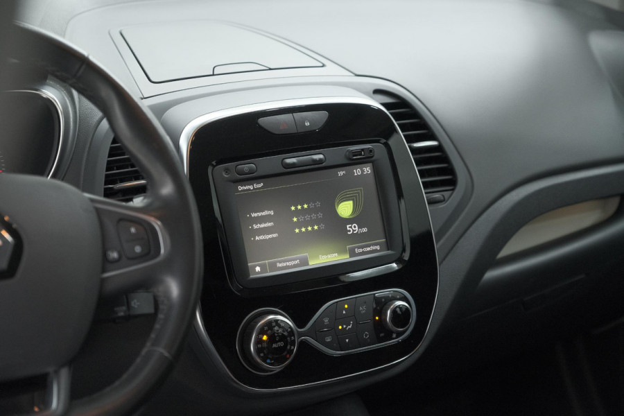 Renault Captur TCe 90 Intens | Trekhaak | AllSeason banden | Navigatie | Parkeersensoren