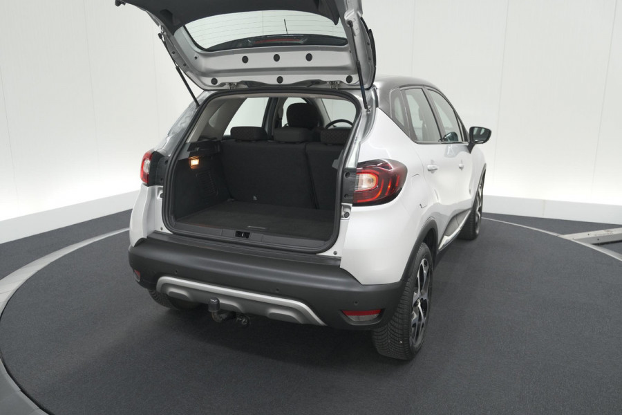 Renault Captur TCe 90 Intens | Trekhaak | AllSeason banden | Navigatie | Parkeersensoren