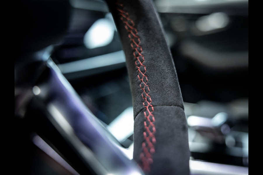 Audi RSQ8 4.0 TFSI quattro Performance | URBAN | Full PPF | Akrapovic | 24'' Vossen | Full Carbon |