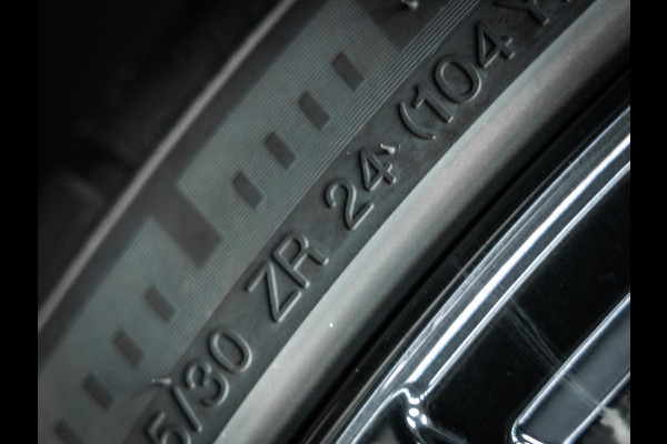 Audi RSQ8 4.0 TFSI quattro Performance | URBAN | Full PPF | Akrapovic | 24'' Vossen | Full Carbon |