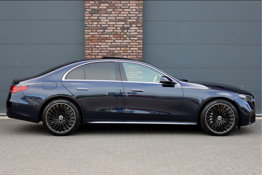 Mercedes-Benz E-Klasse 400 e 4MATIC Exclusive Line | Hypercreen | Luchtvering | Achterasbesturing | Distronic+ | Massage | Stoelventilatie | 3D-Display | HUD | Vlakkenverwarming | Digital Light |