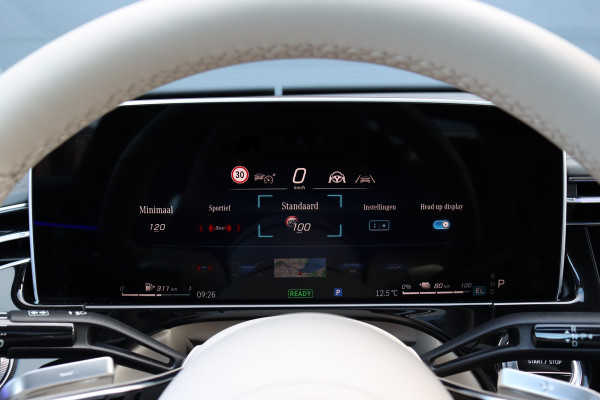 Mercedes-Benz E-Klasse 400 e 4MATIC Exclusive Line | Hypercreen | Luchtvering | Achterasbesturing | Distronic+ | Massage | Stoelventilatie | 3D-Display | HUD | Vlakkenverwarming | Digital Light |