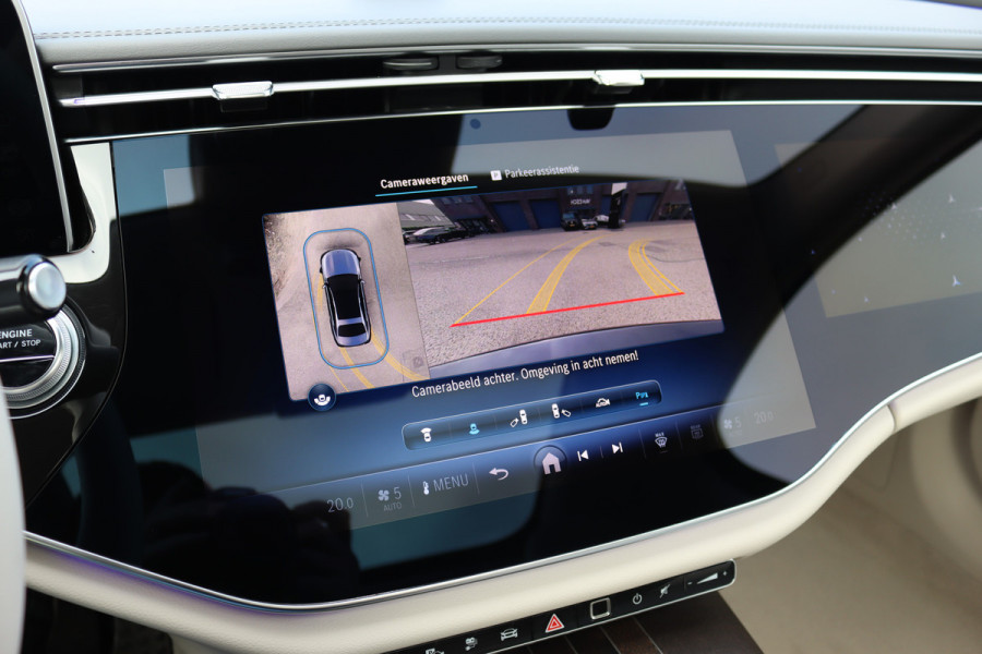 Mercedes-Benz E-Klasse 400 e 4MATIC Exclusive Line | Hypercreen | Luchtvering | Achterasbesturing | Distronic+ | Massage | Stoelventilatie | 3D-Display | HUD | Vlakkenverwarming | Digital Light |