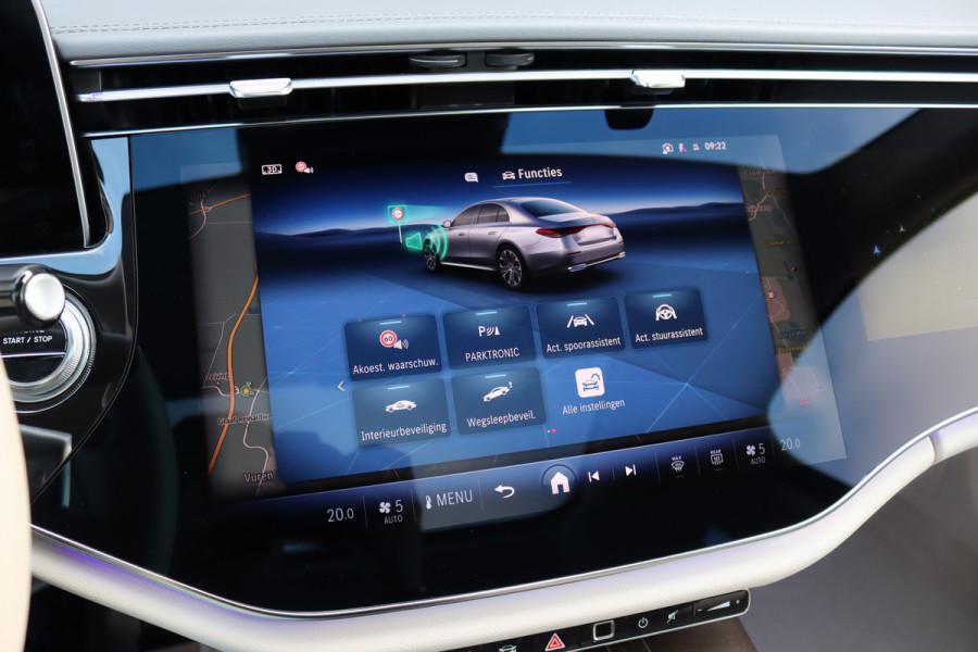 Mercedes-Benz E-Klasse 400 e 4MATIC Exclusive Line | Hypercreen | Luchtvering | Achterasbesturing | Distronic+ | Massage | Stoelventilatie | 3D-Display | HUD | Vlakkenverwarming | Digital Light |