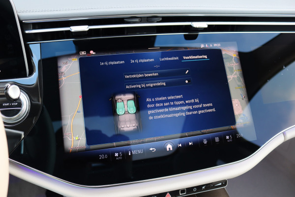 Mercedes-Benz E-Klasse 400 e 4MATIC Exclusive Line | Hypercreen | Luchtvering | Achterasbesturing | Distronic+ | Massage | Stoelventilatie | 3D-Display | HUD | Vlakkenverwarming | Digital Light |