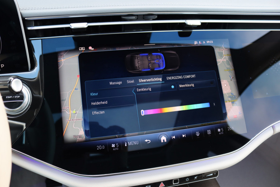 Mercedes-Benz E-Klasse 400 e 4MATIC Exclusive Line | Hypercreen | Luchtvering | Achterasbesturing | Distronic+ | Massage | Stoelventilatie | 3D-Display | HUD | Vlakkenverwarming | Digital Light |