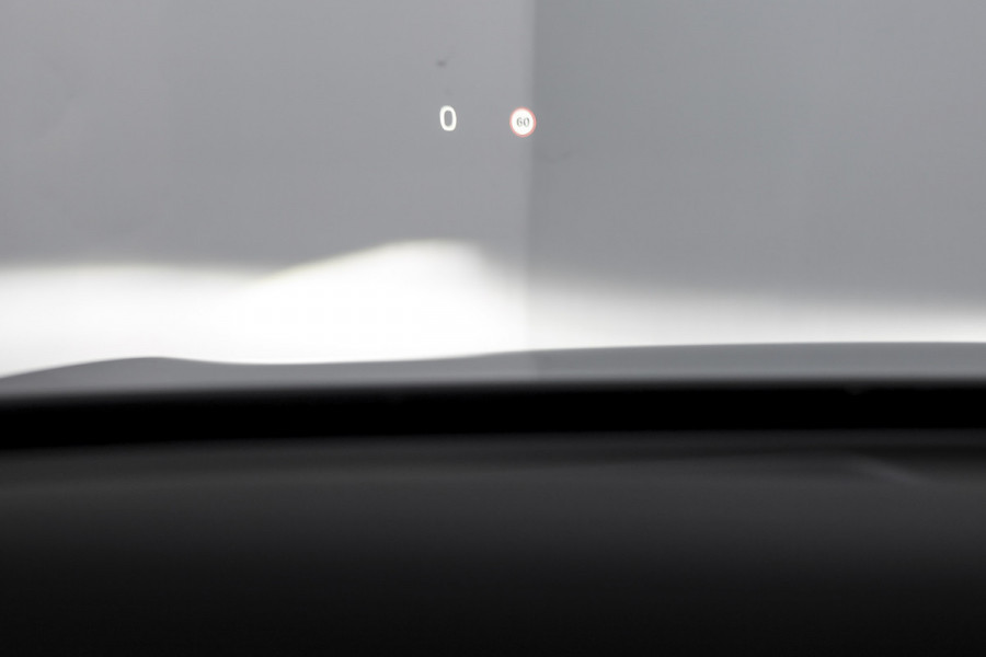 Volvo XC60 2.0 T8 Plug-in hybrid AWD Plus Black Edition - Facelift MY26 | S/K Panodak | Elek. Trekhaak | 360 Camera | Head-Up | Harmon/Kardon | Dig.Cockpit | Adapt.Cruise | Stoel-+Stuurverw. | NAV+App.Connect | Auto.Airco | LM 21" | 9971