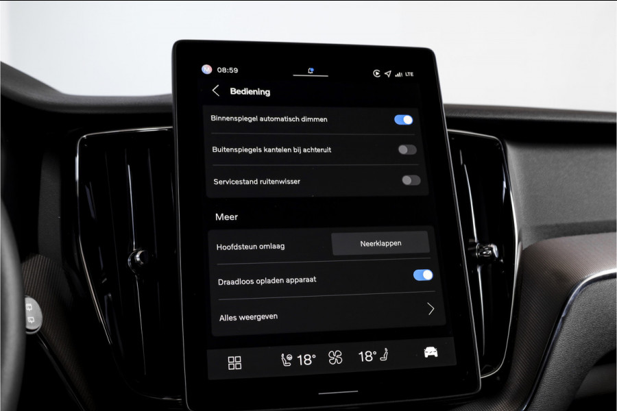 Volvo XC60 2.0 T8 Plug-in hybrid AWD Plus Black Edition - Facelift MY26 | S/K Panodak | Elek. Trekhaak | 360 Camera | Head-Up | Harmon/Kardon | Dig.Cockpit | Adapt.Cruise | Stoel-+Stuurverw. | NAV+App.Connect | Auto.Airco | LM 21" | 0120