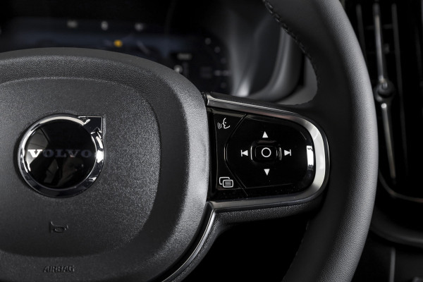 Volvo XC60 2.0 T8 Plug-in hybrid AWD Plus Black Edition - Facelift MY26 | Harman/Kardon | S/K-Panodak | Dig. Cockpit | Adapt. Cruise | Elek. Klep | Stoel-+Stuurverw. | Camera | NAV+App. Connect | ECC | LM 21" | 5589