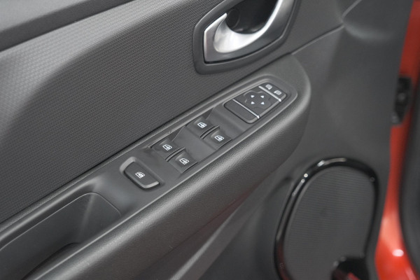 Renault Clio TCe 90 Limited | Trekhaak | Parkeersensoren | Navigatie