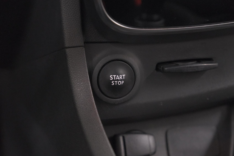 Renault Clio TCe 90 Limited | Trekhaak | Parkeersensoren | Navigatie