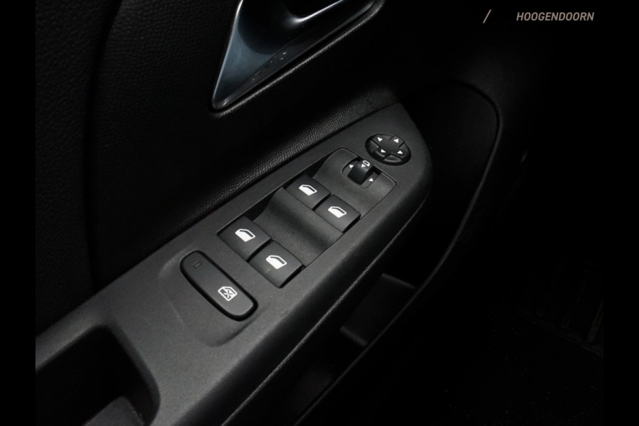 Opel Corsa 1.2 Turbo GS Line Black Edition 100pk (ACHTERUITRIJCAMERA,CLIMATE,APPLE CARPLAY,LM-VELGEN,DIGI,CRUISE,TOPCONDITIE)