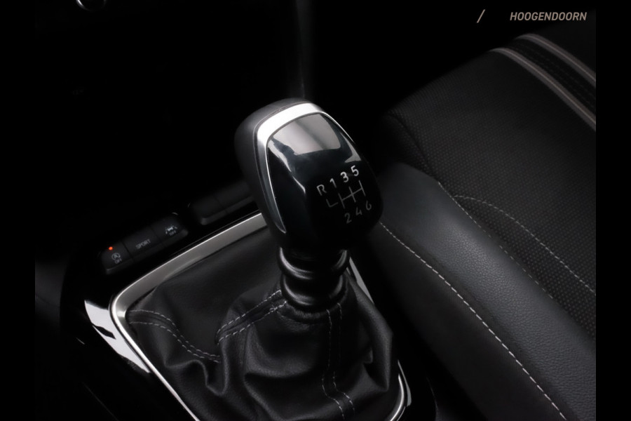 Opel Corsa 1.2 Turbo GS Line Black Edition 100pk (ACHTERUITRIJCAMERA,CLIMATE,APPLE CARPLAY,LM-VELGEN,DIGI,CRUISE,TOPCONDITIE)