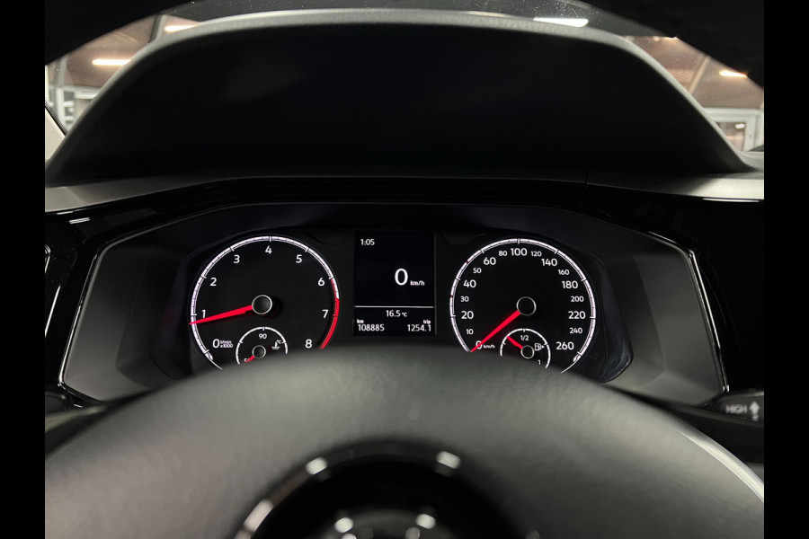 Volkswagen Polo 1.0 Business | PDC | Clima | Stoelverwarming |