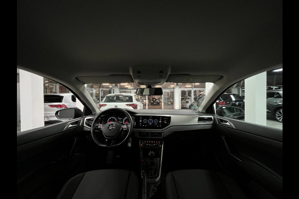 Volkswagen Polo 1.0 Business | PDC | Clima | Stoelverwarming |