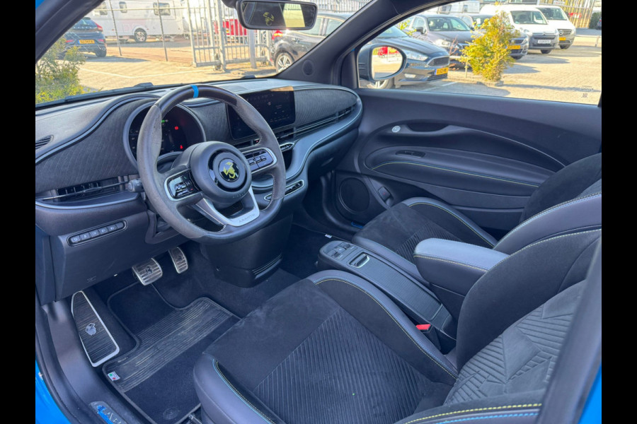 Abarth 500 C scorpionissima | 42 kWh
