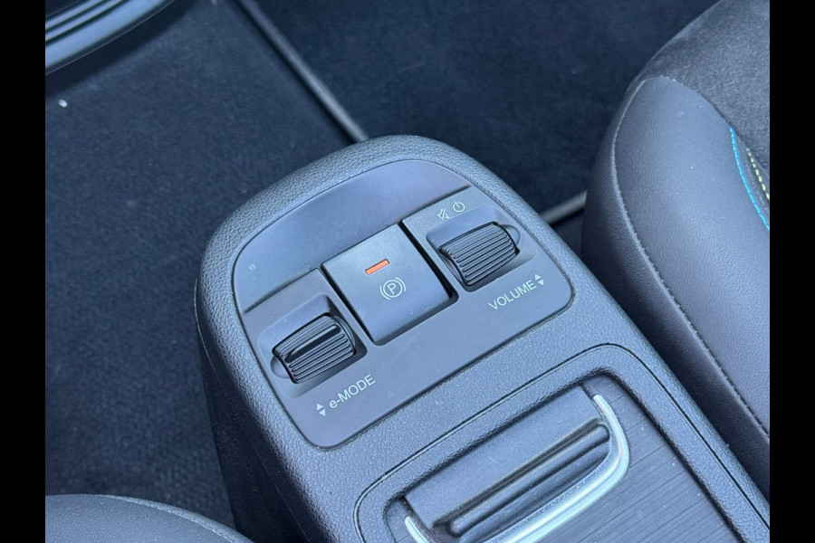 Abarth 500 C scorpionissima | 42 kWh