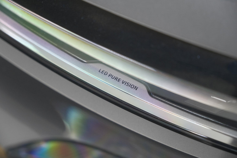 Renault Mégane E-Tech EV60 Optimum Charge Iconic | Adaptieve Cruise Control | Winterpakket | Dodehoekdetectie | Harman Kardon