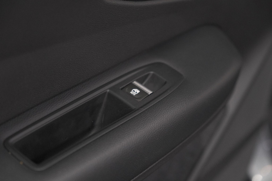 Renault Mégane E-Tech EV60 Optimum Charge Iconic | Adaptieve Cruise Control | Winterpakket | Dodehoekdetectie | Harman Kardon