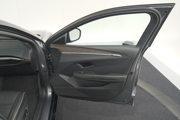 Renault Mégane E-Tech EV60 Optimum Charge Iconic | Adaptieve Cruise Control | Winterpakket | Dodehoekdetectie | Harman Kardon