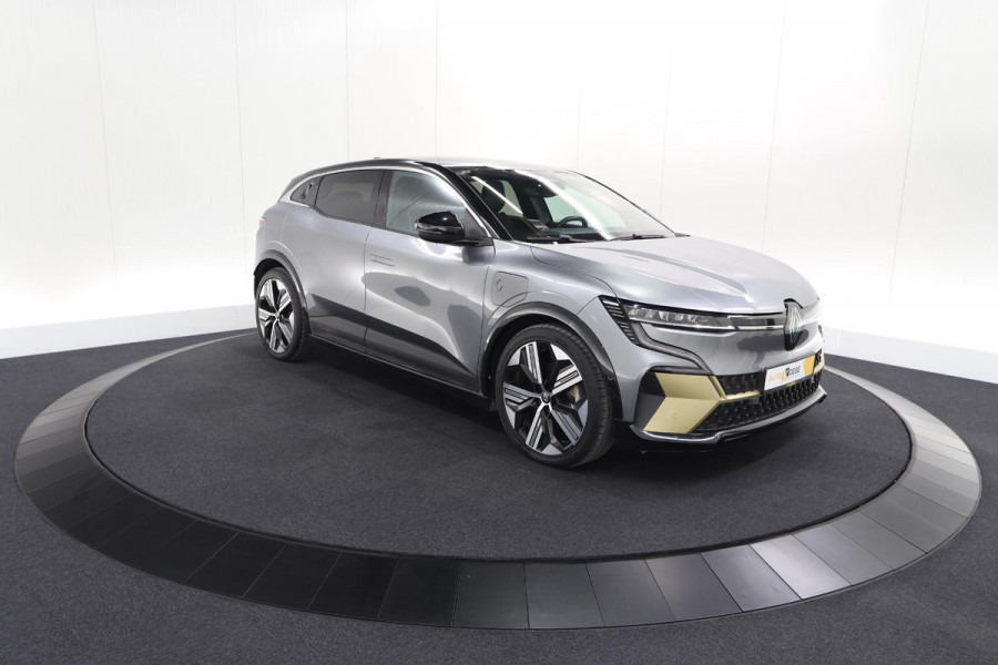 Renault Mégane E-Tech EV60 Optimum Charge Iconic | Adaptieve Cruise Control | Winterpakket | Dodehoekdetectie | Harman Kardon
