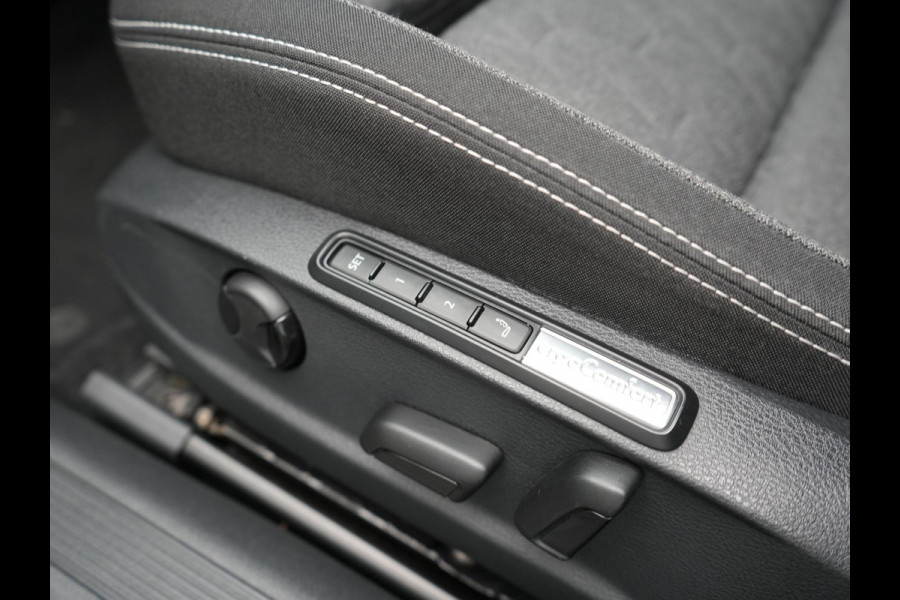 Volkswagen Passat Variant 1.4 TSI GTE Business PHEV 218pk Dealer O.H. | Trekhaak Af Fabriek | Adaptive Cruise | Camera | Sportstoelen Massage & Memory | Keyless | Apple Carplay | Blis | Stoelverwarming | Navigatie | DAB | Plug In Hybrid |