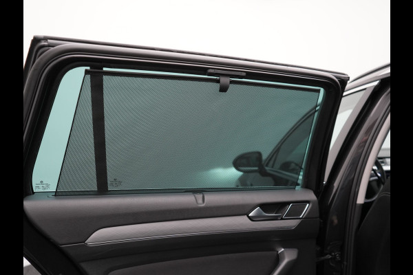 Volkswagen Passat Variant 1.4 TSI GTE Business PHEV 218pk Dealer O.H. | Trekhaak Af Fabriek | Adaptive Cruise | Camera | Sportstoelen Massage & Memory | Keyless | Apple Carplay | Blis | Stoelverwarming | Navigatie | DAB | Plug In Hybrid |