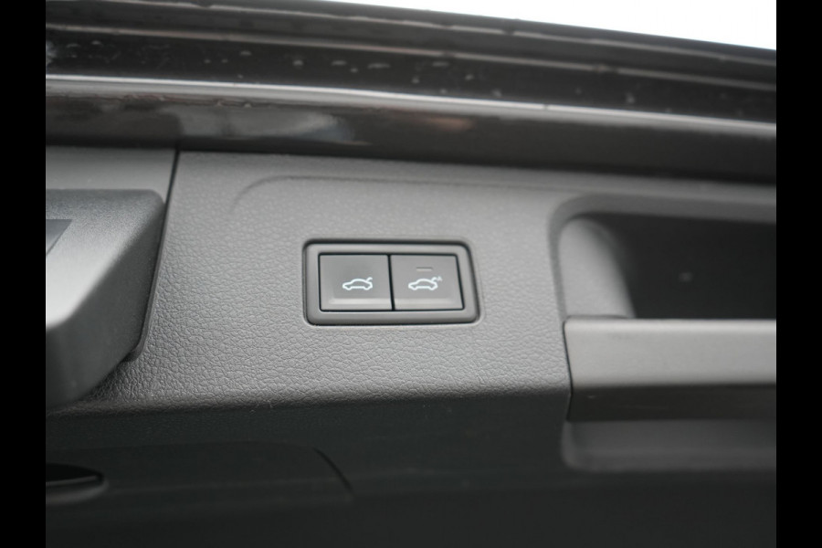Volkswagen Passat Variant 1.4 TSI GTE Business PHEV 218pk Dealer O.H. | Trekhaak Af Fabriek | Adaptive Cruise | Camera | Sportstoelen Massage & Memory | Keyless | Apple Carplay | Blis | Stoelverwarming | Navigatie | DAB | Plug In Hybrid |