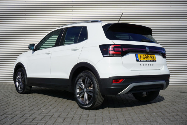 Volkswagen T-Cross 116PK Style Automaat | ADAPTIVE CRUISE | CAMERA | WINTERPACK