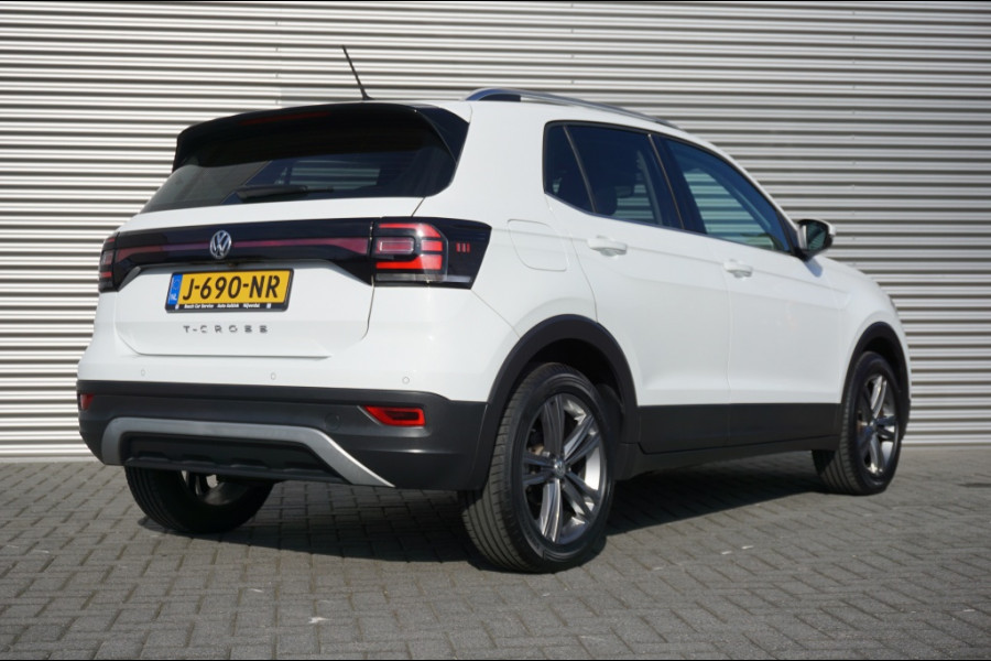Volkswagen T-Cross 116PK Style Automaat | ADAPTIVE CRUISE | CAMERA | WINTERPACK