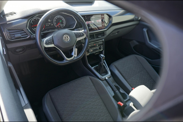 Volkswagen T-Cross 116PK Style Automaat | ADAPTIVE CRUISE | CAMERA | WINTERPACK