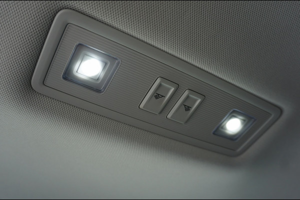 Volkswagen T-Cross 116PK Style Automaat | ADAPTIVE CRUISE | CAMERA | WINTERPACK