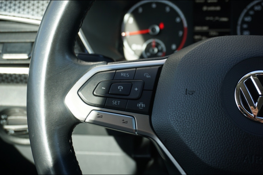 Volkswagen T-Cross 116PK Style Automaat | ADAPTIVE CRUISE | CAMERA | WINTERPACK
