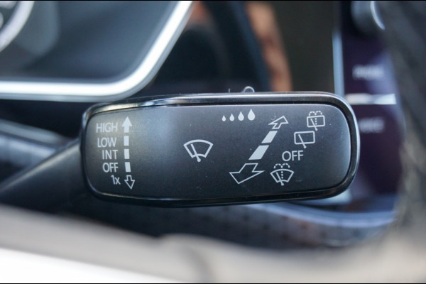 Volkswagen T-Cross 116PK Style Automaat | ADAPTIVE CRUISE | CAMERA | WINTERPACK