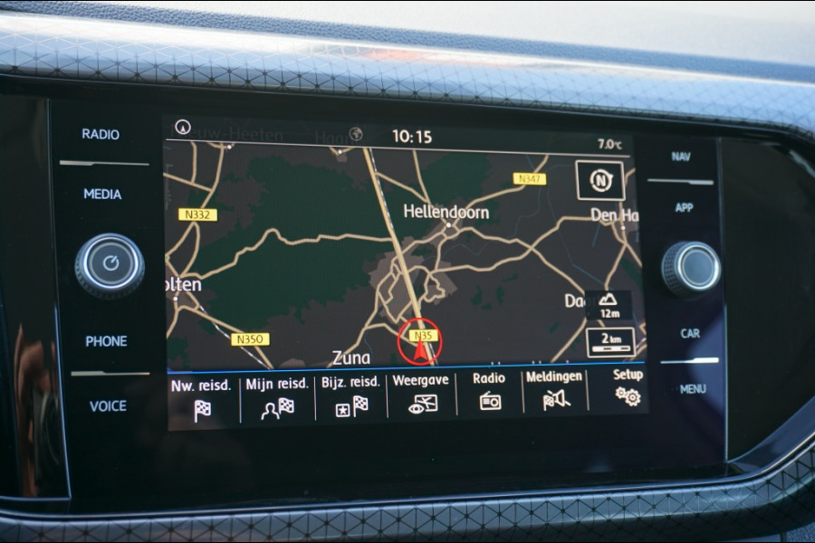 Volkswagen T-Cross 116PK Style Automaat | ADAPTIVE CRUISE | CAMERA | WINTERPACK