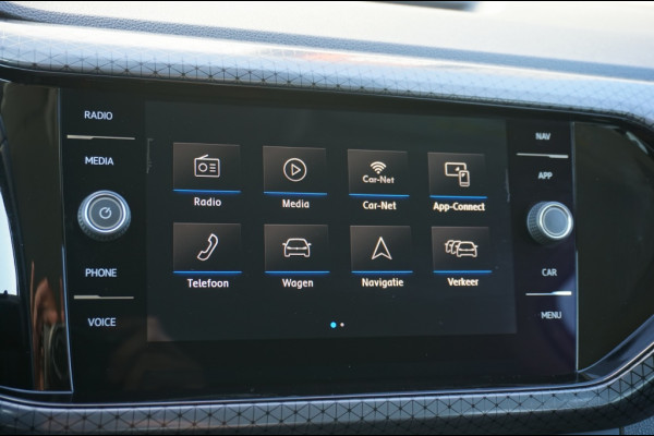 Volkswagen T-Cross 116PK Style Automaat | ADAPTIVE CRUISE | CAMERA | WINTERPACK