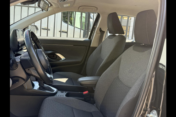 Toyota Yaris Cross 1.5 Hybrid ACTIVE . APPLE CARPLAY & ANDRIOD AUTO . ACHTERUITRIJ CAMERA . ADAPTIEVE CRUISE CONTROL .