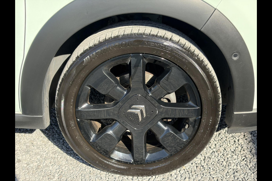 Citroën C3 1.2 PureTech S&S Shine Camera,Navi,D-riem vervangen in 2024,Keyless,PDc V+A,Clima,Cruise,Rijstrooksensor,Dodehoek,N.A.P,110pk,Lm velgen,N.A.P,Apk tot 03-2027