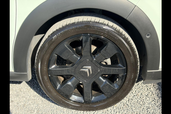 Citroën C3 1.2 PureTech S&S Shine Camera,Navi,D-riem vervangen in 2024,Keyless,PDc V+A,Clima,Cruise,Rijstrooksensor,Dodehoek,N.A.P,110pk,Lm velgen,N.A.P,Apk tot 03-2027