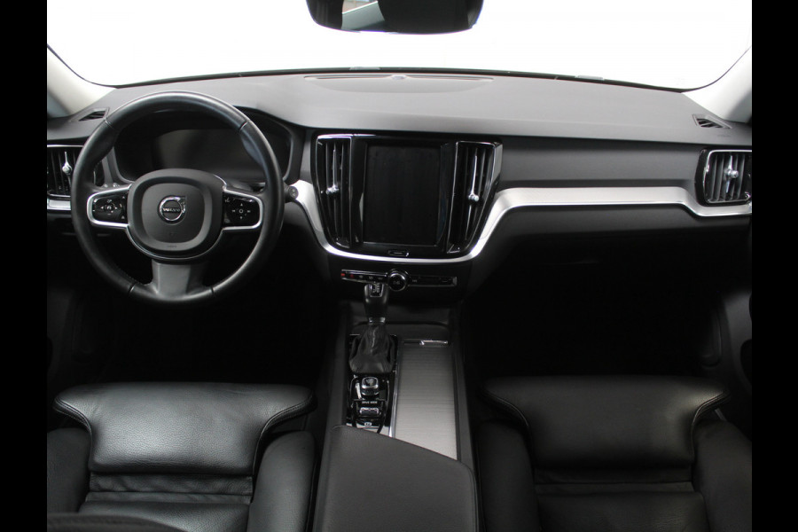 Volvo V60 2.0 T4 Inscription CARPLAY | CRUISE | CAMERA | ELECSTOEL | POLESTAR ENGINEERD | LMV19 | LEDER | STOELVERW | CLIMATE | LED