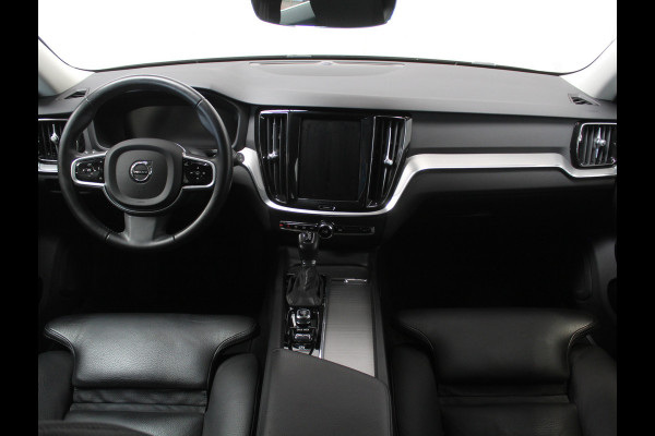 Volvo V60 2.0 T4 Inscription CARPLAY | CRUISE | CAMERA | ELECSTOEL | POLESTAR ENGINEERD | LMV19 | LEDER | STOELVERW | CLIMATE | LED
