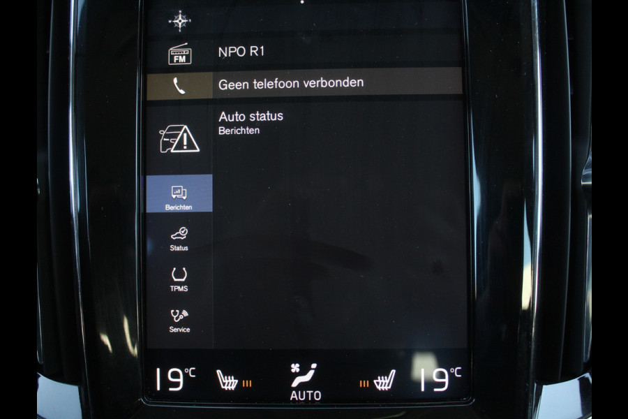 Volvo V60 2.0 T4 Inscription CARPLAY | CRUISE | CAMERA | ELECSTOEL | POLESTAR ENGINEERD | LMV19 | LEDER | STOELVERW | CLIMATE | LED