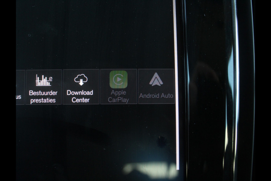 Volvo V60 2.0 T4 Inscription CARPLAY | CRUISE | CAMERA | ELECSTOEL | POLESTAR ENGINEERD | LMV19 | LEDER | STOELVERW | CLIMATE | LED