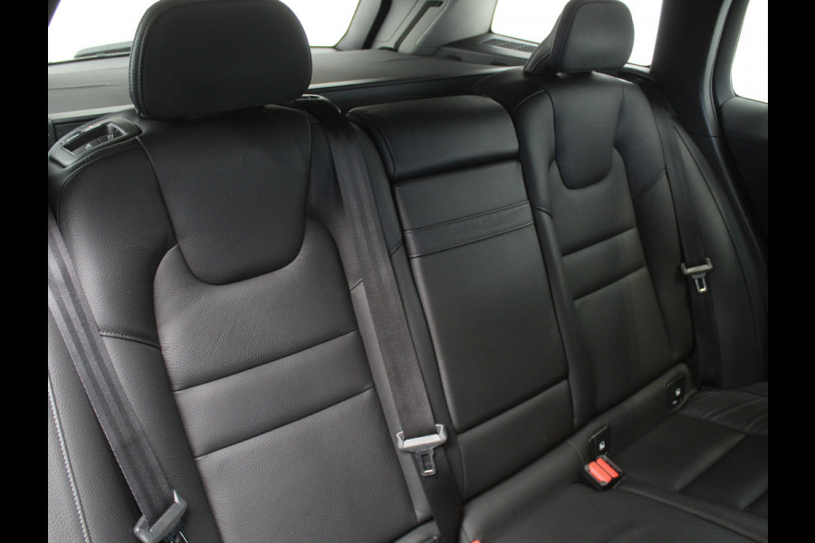 Volvo V60 2.0 T4 Inscription CARPLAY | CRUISE | CAMERA | ELECSTOEL | POLESTAR ENGINEERD | LMV19 | LEDER | STOELVERW | CLIMATE | LED